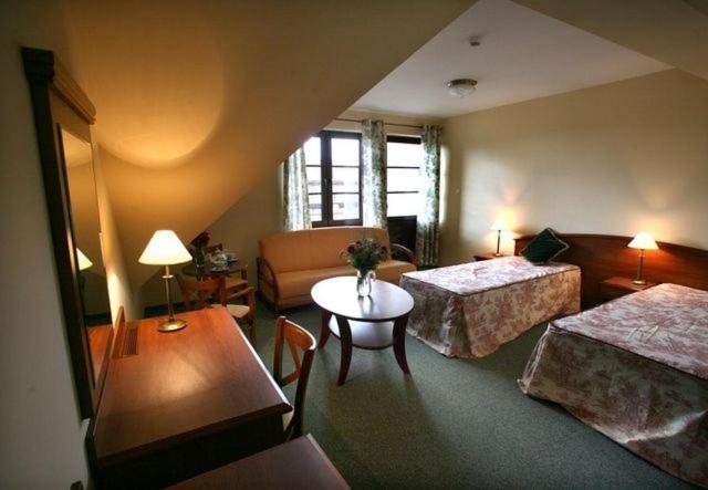 Villa Barbara Oborniki Slaskie Room photo